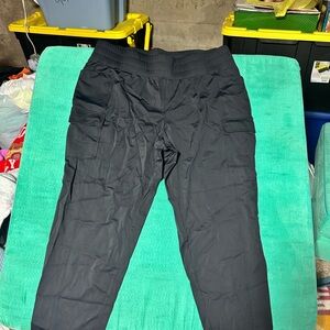 Avalanche Dark Cargo Pants